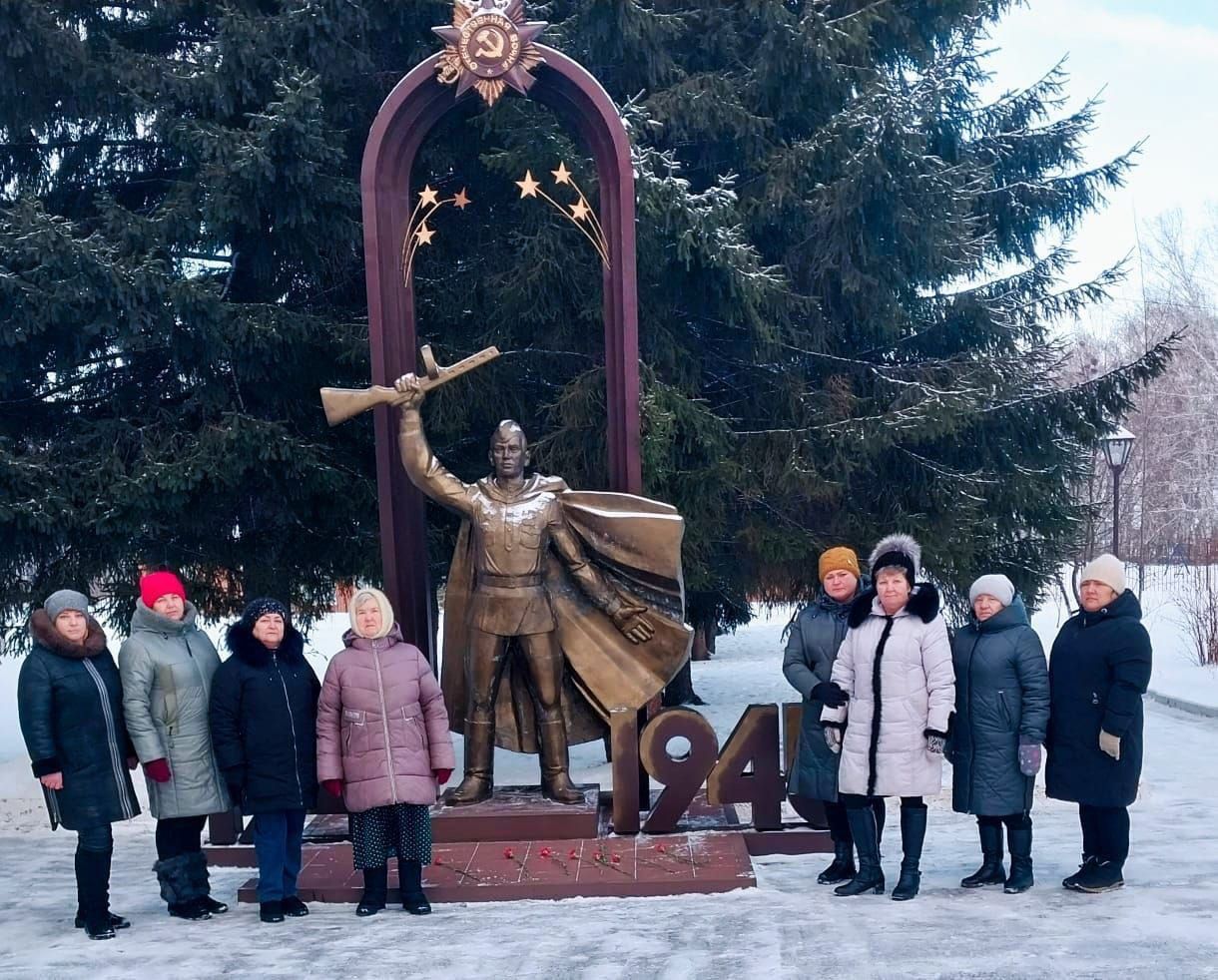 9 декабря наша страна ежегодно отмечает памятную дату великой истории России– День Героев Отечества 9 декабря наша страна ежегодно отмечает памятную дату великой истории России– День Героев Отечества