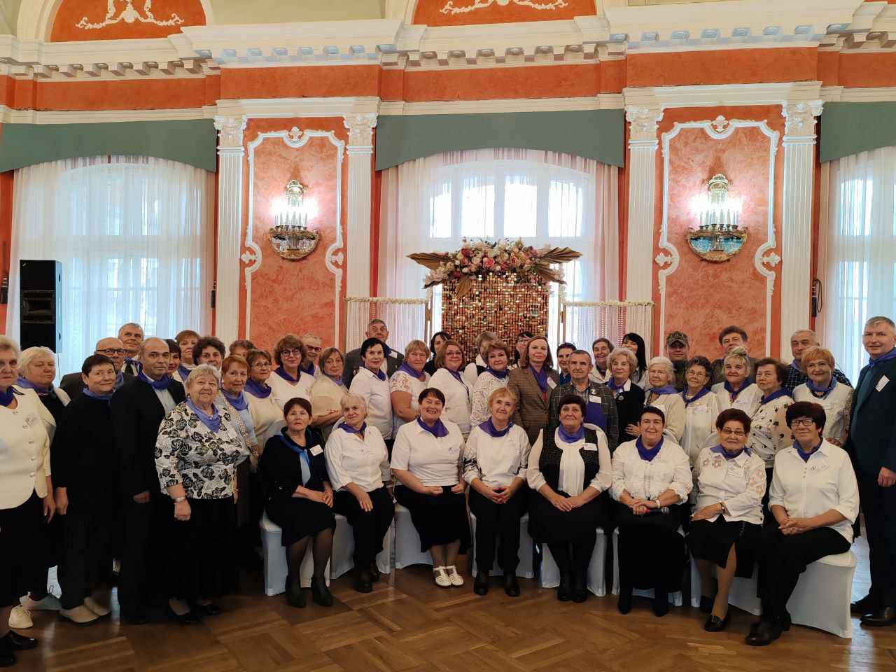 В Кузбассе прошел Первый региональный форум активистов Центров общения старшего поколения